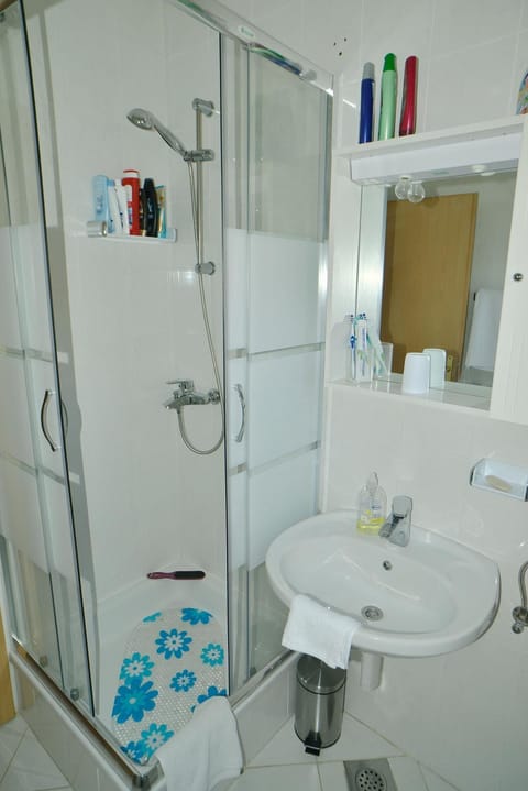 Barać Apartment in Šibenik-Knin County, Croatia