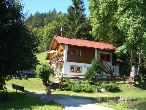 Facade/entrance, Summer