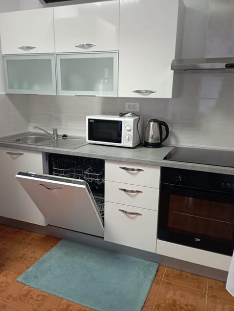 APARTMAN MAJSTOROVIĆ Apartment in Seline