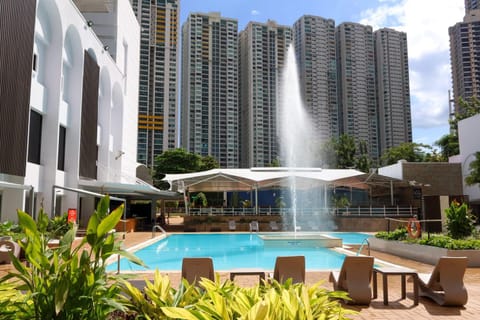 Swimming pool, sunbed