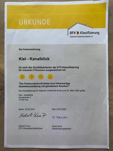 Ferienwohnung Kiel - Kanalblick Apartment in Kiel