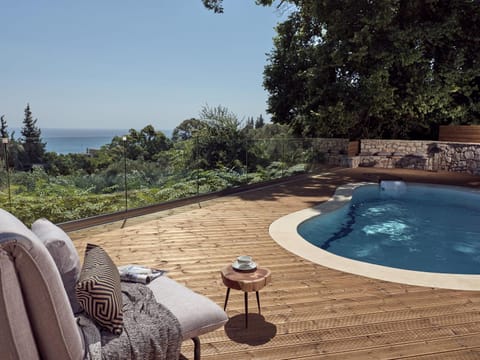 Sea view, Swimming pool