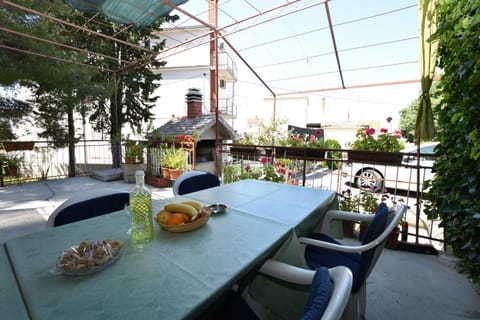 BBQ facilities, Balcony/Terrace