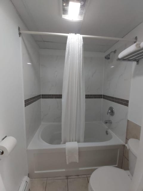 Arnprior Motor Inn Motel in Arnprior