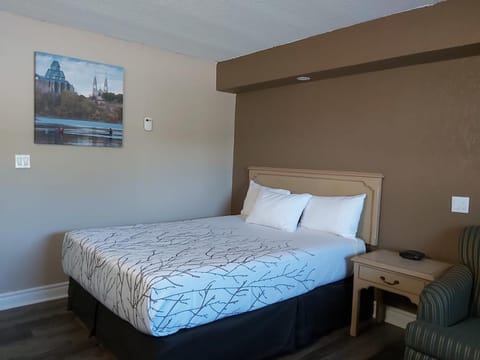 Arnprior Motor Inn Motel in Arnprior