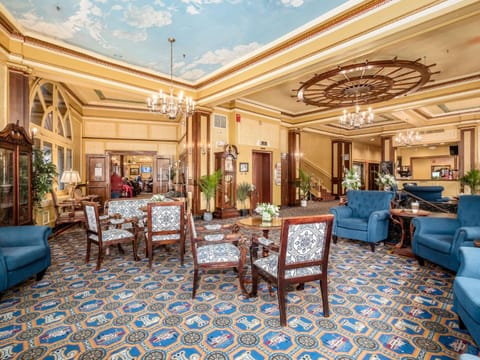 Lobby or reception, Seating area