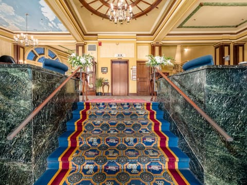 Lobby or reception, Seating area