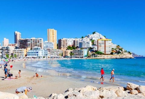 Benidorm Cala Front Line Apartment in Marina Baixa