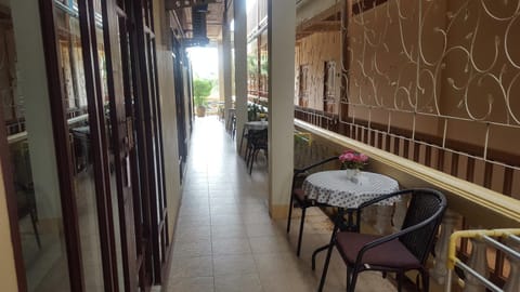 Khun Ying House Inn in Ko Tao