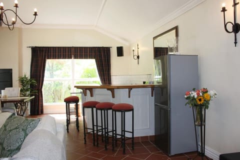 Camelot in Constantia Bed and Breakfast in Cape Town