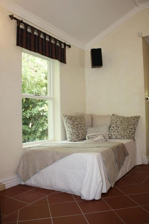 Camelot in Constantia Bed and Breakfast in Cape Town