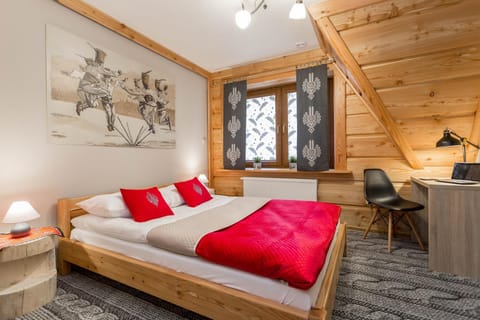 Bed, Photo of the whole room