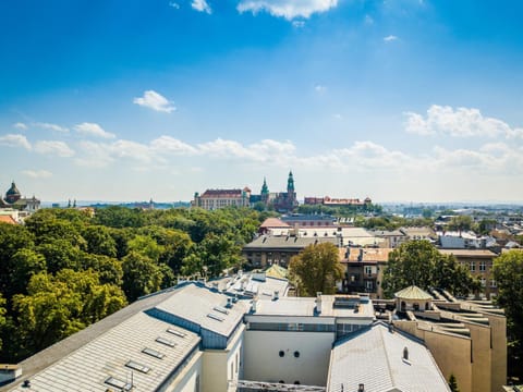 View (from property/room), City view, Street view