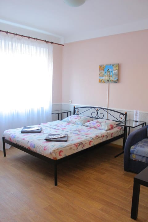 Bed, Photo of the whole room