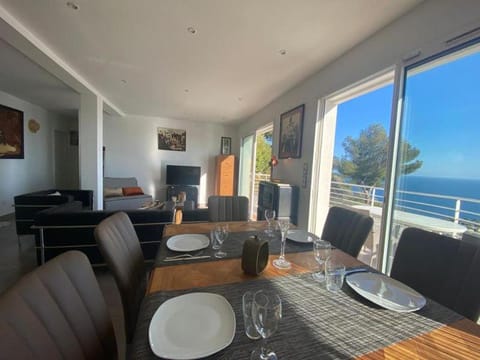 Vue mer.Tranquilité.Cap d'Ail à 10 mn de MONACO Apartment in Cap-d'Ail