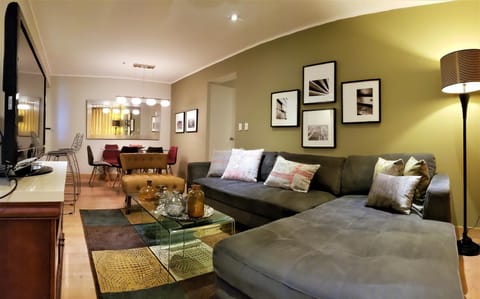 TV and multimedia, Living room, Dining area