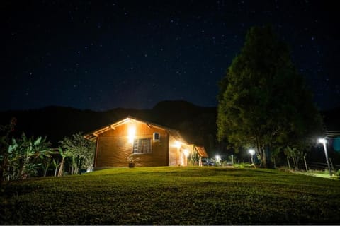 Cactus Chalés & Cabanas em lumiar Nature lodge in State of Rio de Janeiro