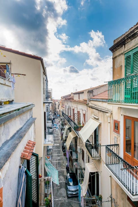 Neighbourhood, Bird's eye view, View (from property/room), Balcony/Terrace, City view, Street view