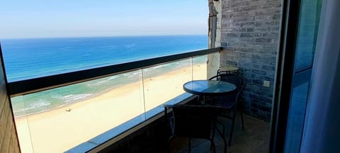View (from property/room), Balcony/Terrace, Beach, Sea view