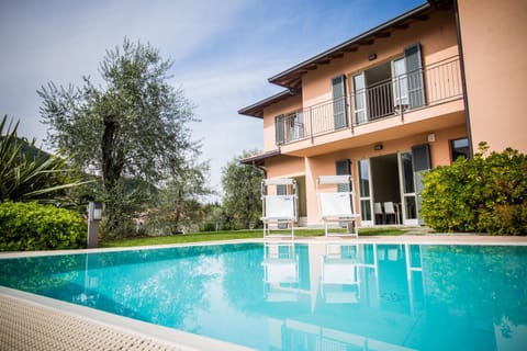 Property building, Solarium, Garden view, Pool view, Pool view, Swimming pool, Open Air Bath