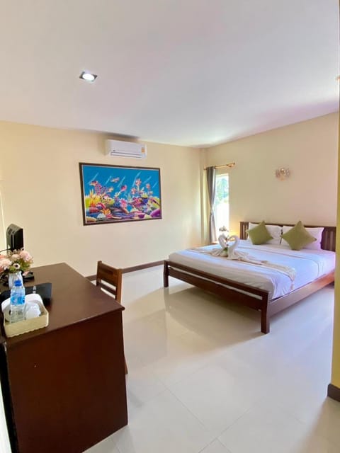 Lanta Just Come Hotel Bed and Breakfast in Sala Dan