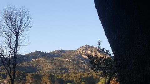 Charmant Appartement Neuf Le Taoume Apartment in Marseille