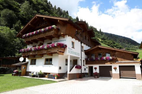 Haus Schönblick Apartment in Neustift im Stubaital