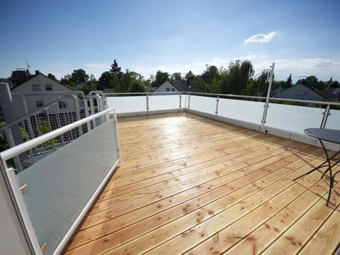 View (from property/room), Balcony/Terrace