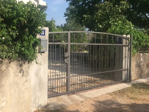 Holiday home "Kike & Mara" Bed and Breakfast in Šibenik-Knin County, Croatia