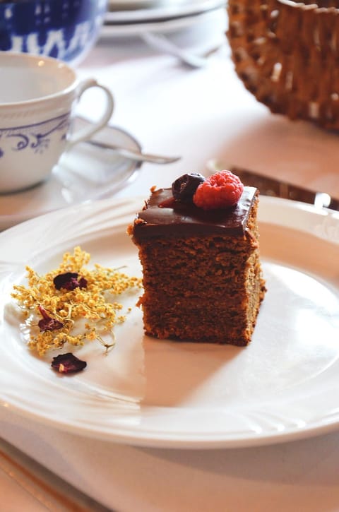 Dining area, Italian breakfast