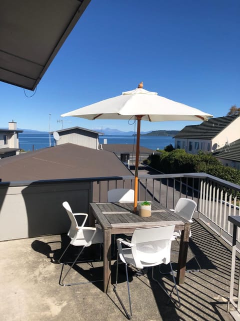 Balcony/Terrace, Dining area