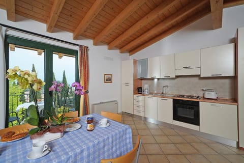 Appartamenti Cèpo Apartment in Tignale