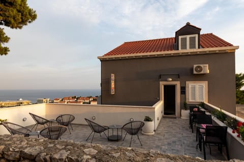 Guest House Nikolina Bed and Breakfast in Dubrovnik