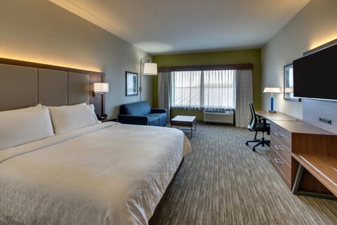 Holiday Inn Express & Suites Findlay North by IHG Hotel in Findlay