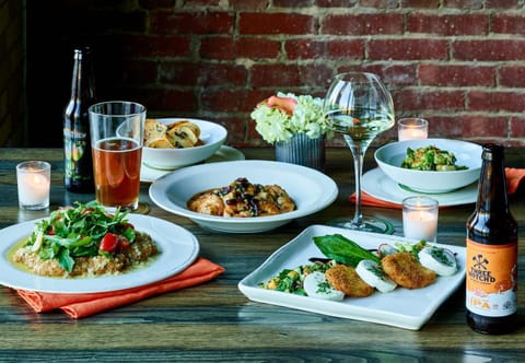 Food and drinks, Food, Drinks