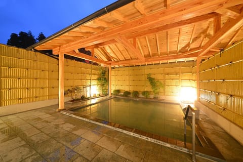 Open Air Bath