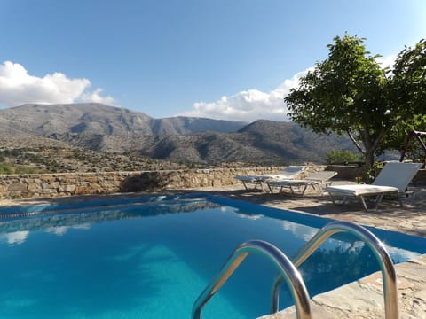 Spring, Summer, Mountain view, Swimming pool
