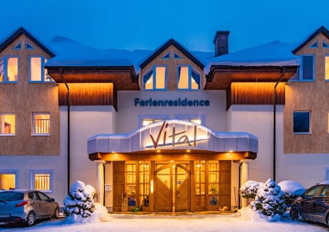 Property building, Facade/entrance