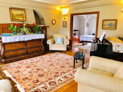 The Sunshine House-Free Parking Bed and Breakfast in Vancouver