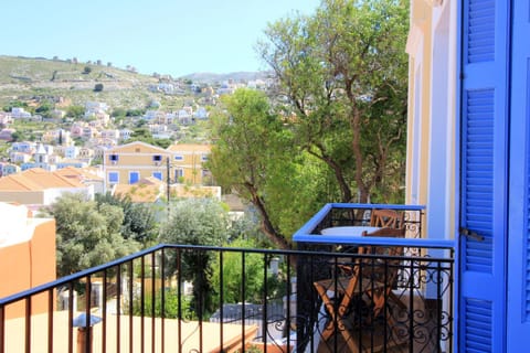 Property building, Patio, Day, People, People, People, Natural landscape, View (from property/room), View (from property/room), Balcony/Terrace, Balcony/Terrace, Seating area, Dining area, City view, City view, Mountain view, Sea view, Sea view, Seasons, Time of day, Quiet street view