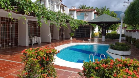 Patio, Swimming pool