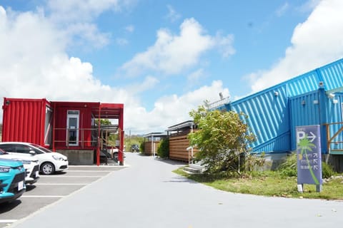 Property building, Area and facilities