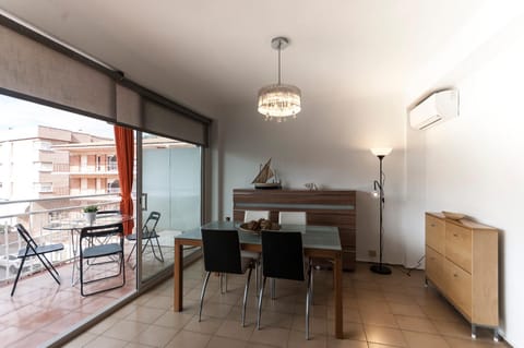 Balcony/Terrace, Dining area