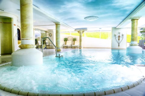 Activities, Swimming pool, Sports