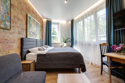 Photo of the whole room, Seating area, Bedroom