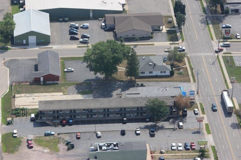 Property building, Bird's eye view, View (from property/room), City view