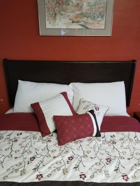 Valley Inn - Lebanon Oregon Motel in Willamette Valley