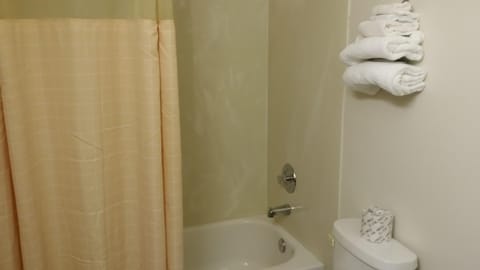 Redwood Inn Willits Motel in Willits