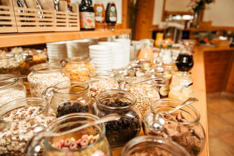 Food and drinks, Food, Breakfast, Buffet breakfast