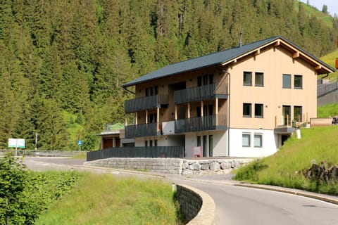 Facade/entrance, Summer